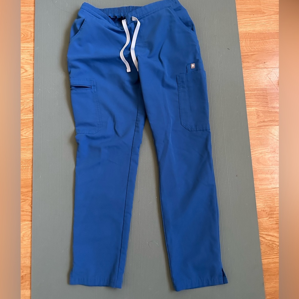 Figs Women’s Scrub Pants. Royal Blue